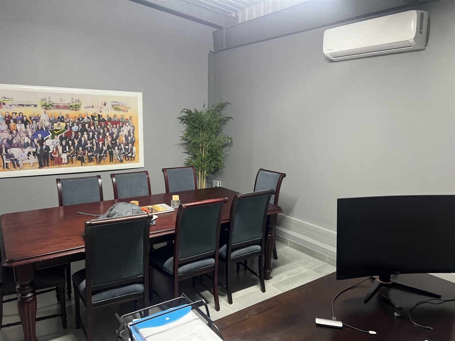 Commercial Property for Sale in Vincent Eastern Cape